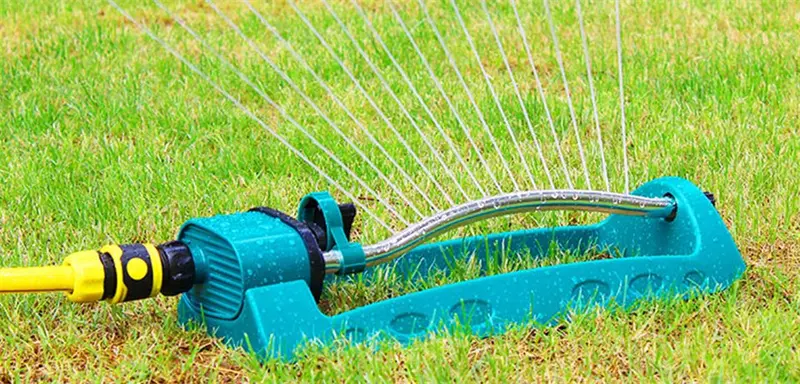 Oscillating sprinklers  (1).jpg